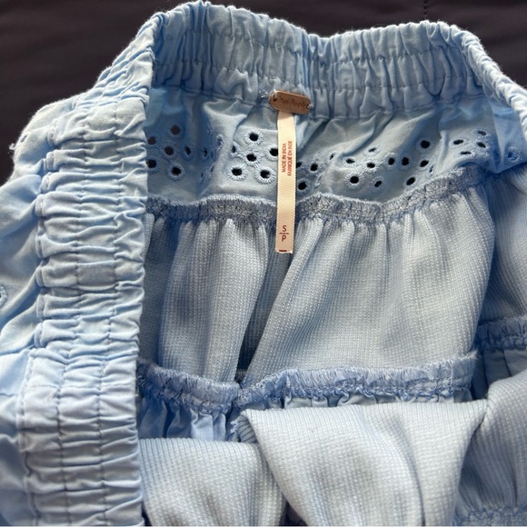 Free People Gesibelle Set in Open Air - Picture 14 of 16